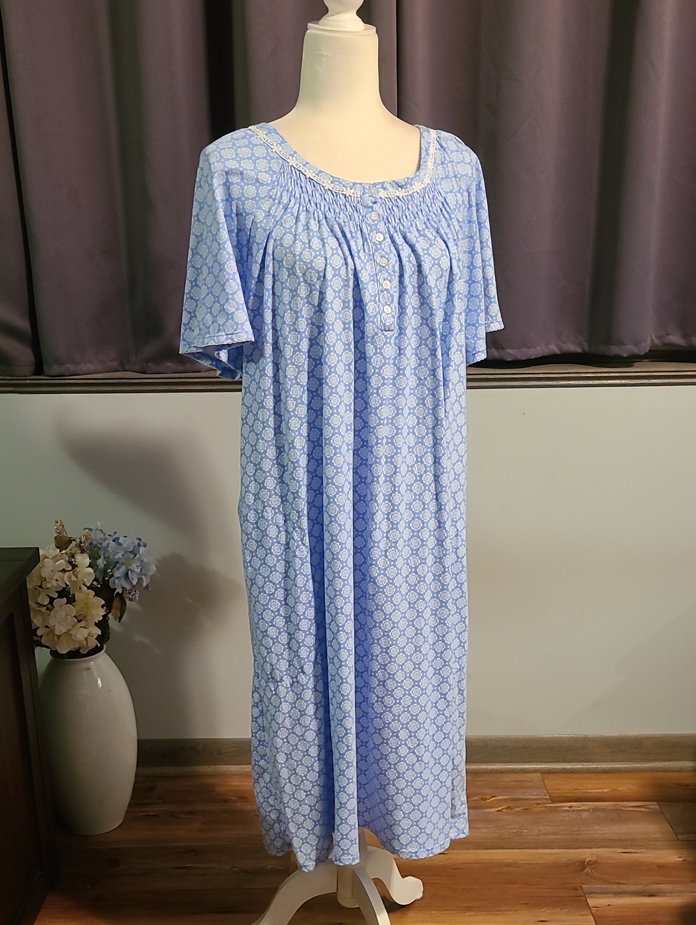 Aria Collection NWT Classic Blue Short-Sleeve Nightgown / Housedress - 2X
